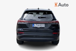 Musta Audi Q4 e-tron 2025 kuva 3.