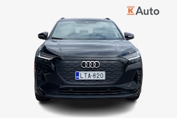 Musta Audi Q4 e-tron 2025 kuva 4.