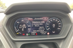 Musta Audi Q4 e-tron 2025 kuva 12.