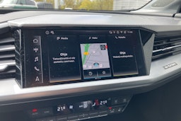 Musta Audi Q4 e-tron 2025 kuva 14.
