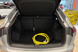 harmaa Audi Q4 e-tron 2025 kuva 11.