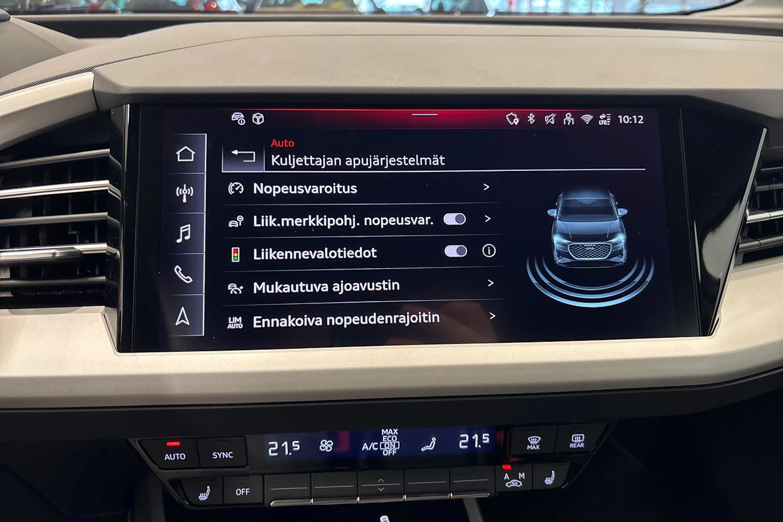 harmaa Audi Q4 e-tron 2025 kuva 26.