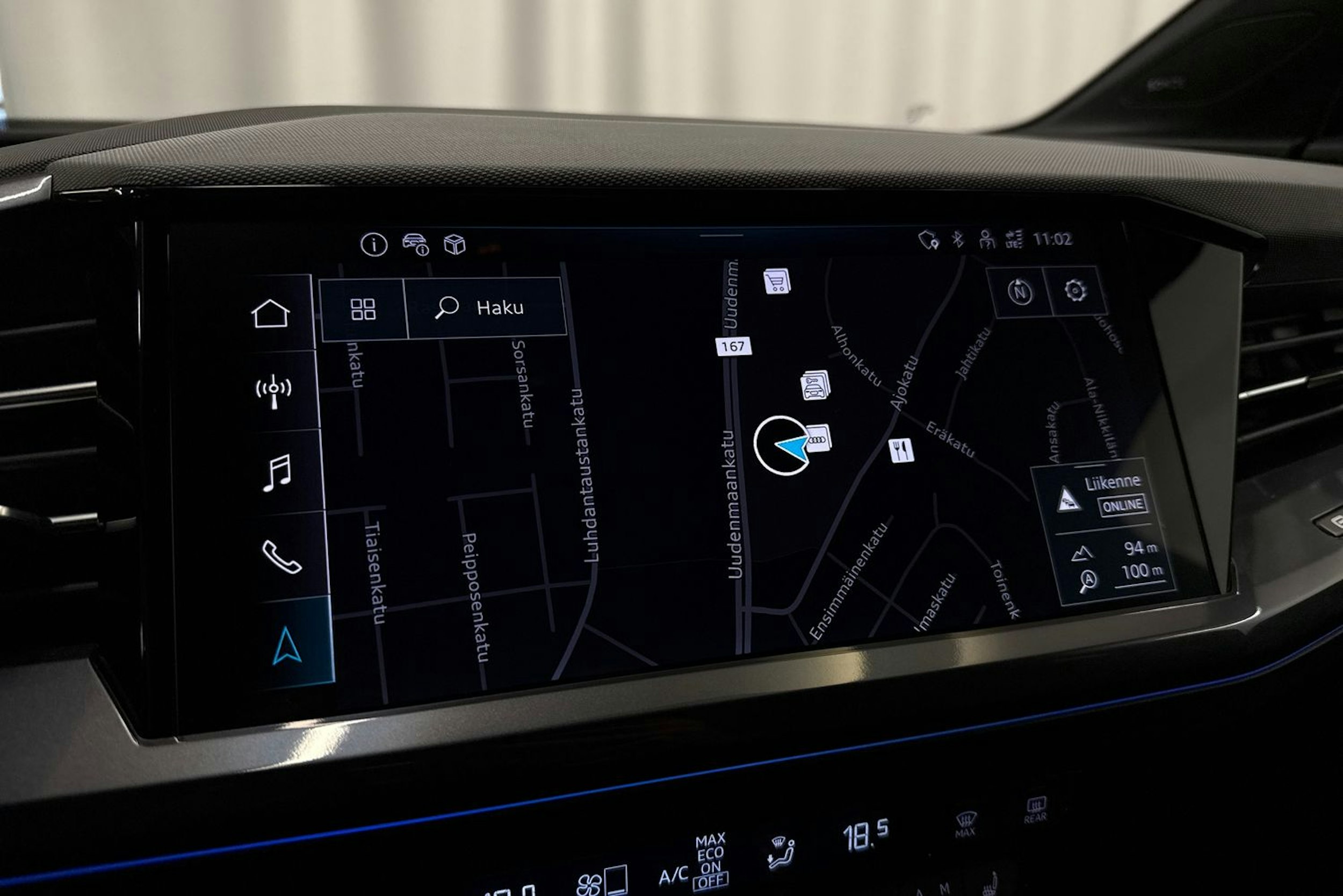 met. musta Audi Q4 e-tron 2025 kuva 31.