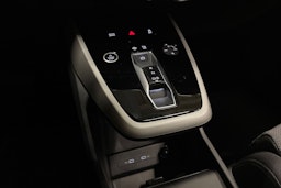 Harmaa Audi Q4 e-tron 2025 kuva 24.