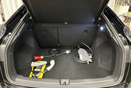 musta Audi Q4 e-tron 2025 kuva 32.