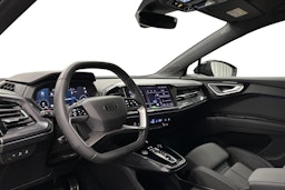 musta Audi Q4 e-tron 2025 kuva 7.