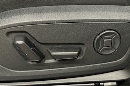 musta Audi Q4 e-tron 2025 kuva 19.