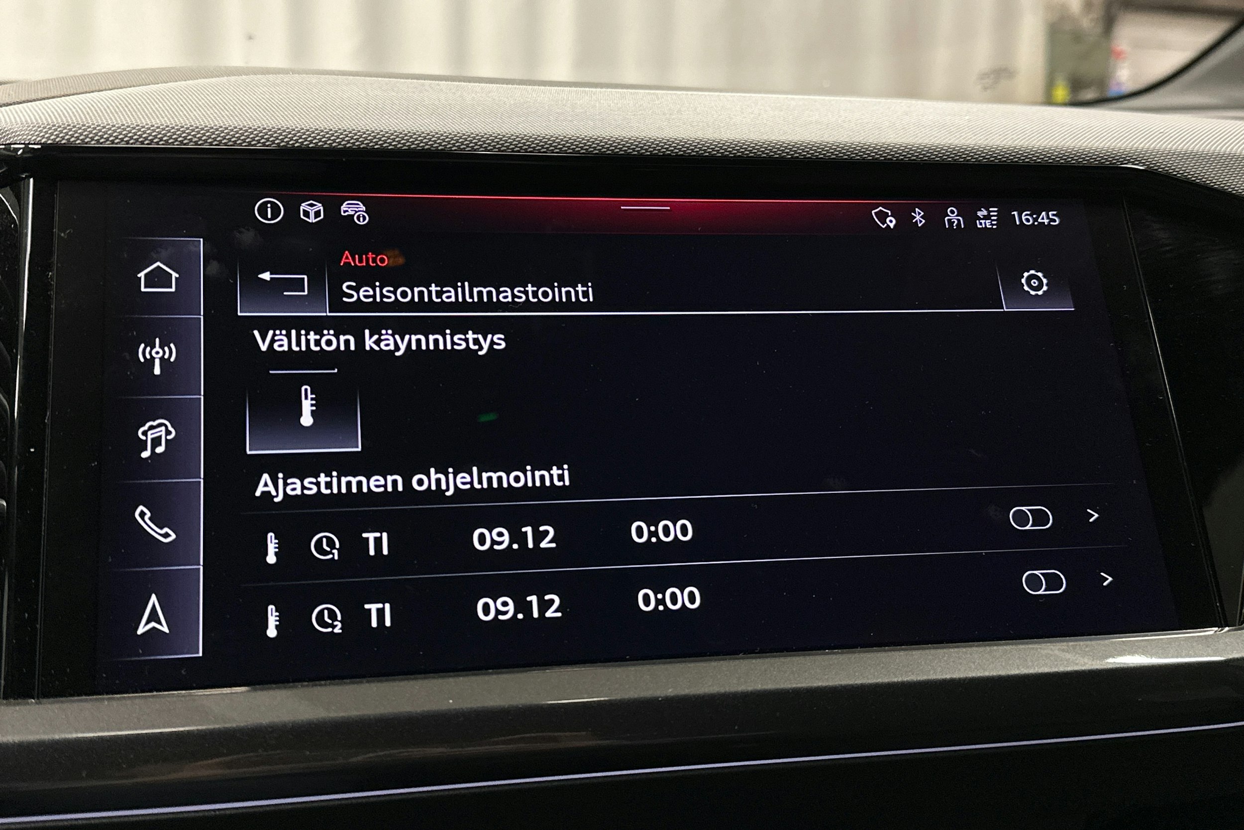 musta Audi Q4 e-tron 2025 kuva 28.