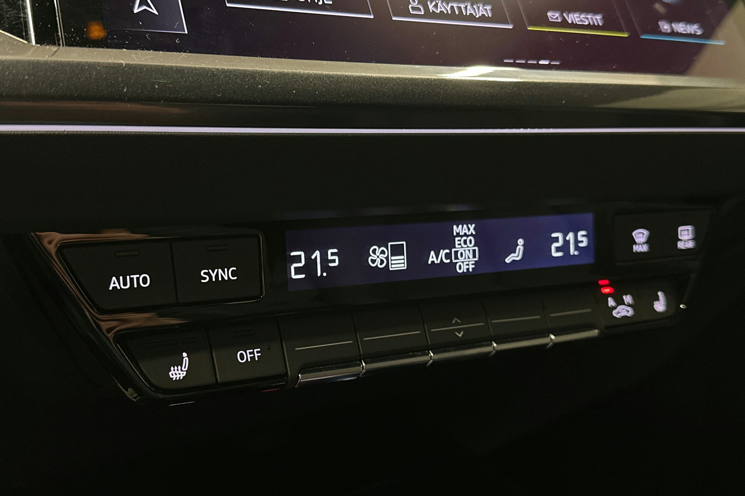 musta Audi Q4 e-tron 2025 kuva 33.