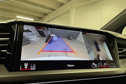 valkoinen Audi Q4 e-tron 2025 kuva 22.