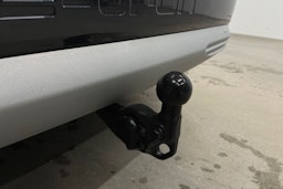 valkoinen Audi Q4 e-tron 2025 kuva 33.