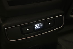 harmaa Audi Q4 e-tron 2025 kuva 14.