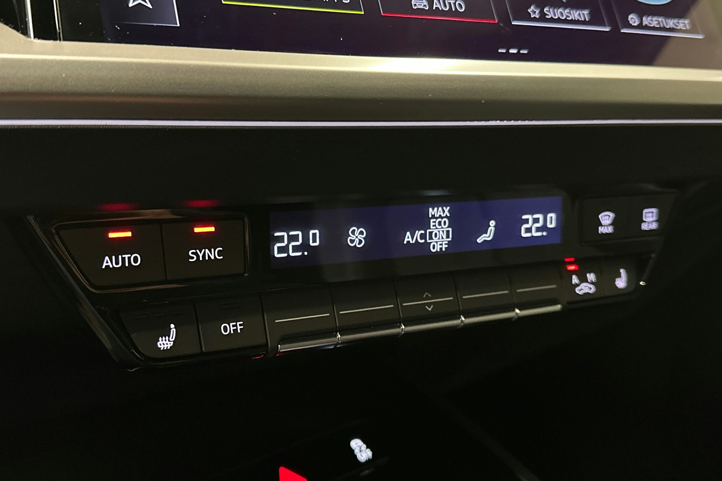 harmaa Audi Q4 e-tron 2025 kuva 28.