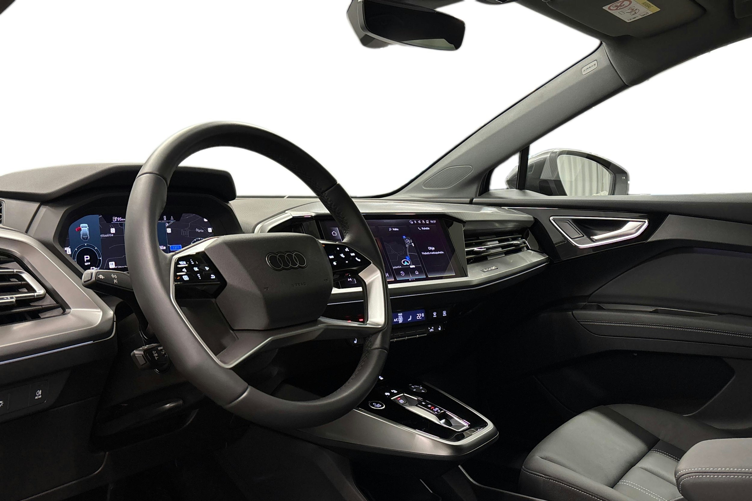 harmaa Audi Q4 e-tron 2025 kuva 7.