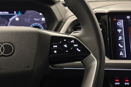 harmaa Audi Q4 e-tron 2025 kuva 20.