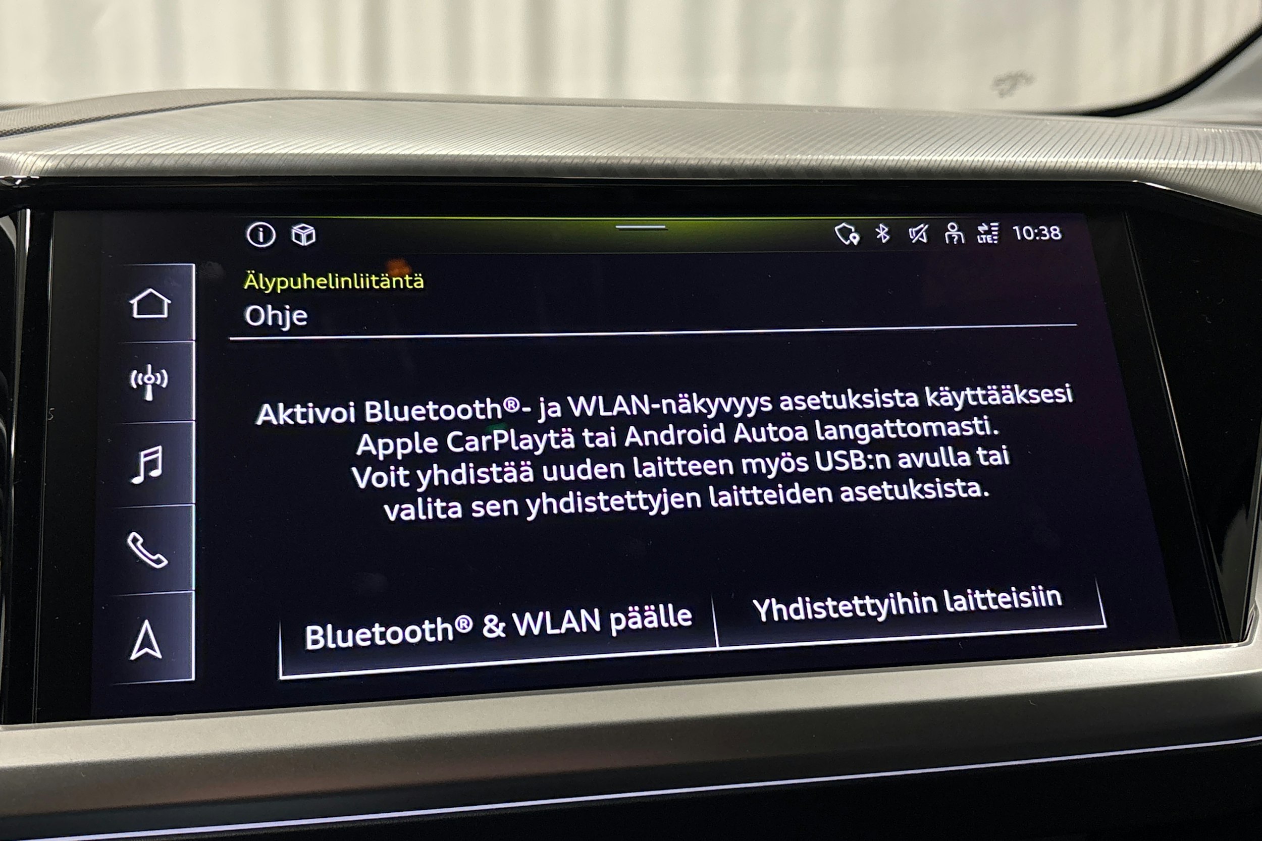 harmaa Audi Q4 e-tron 2025 kuva 24.