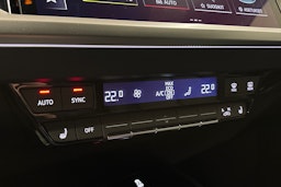 harmaa Audi Q4 e-tron 2025 kuva 30.