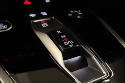 harmaa Audi Q4 e-tron 2025 kuva 31.