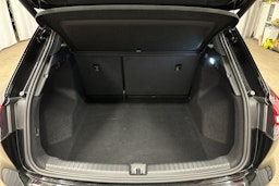 musta Audi Q4 e-tron 2025 kuva 13.