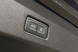 musta Audi Q4 e-tron 2025 kuva 14.