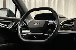 musta Audi Q4 e-tron 2025 kuva 18.