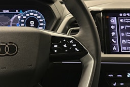 musta Audi Q4 e-tron 2025 kuva 20.