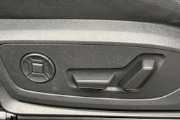 musta Audi Q4 e-tron 2025 kuva 18.