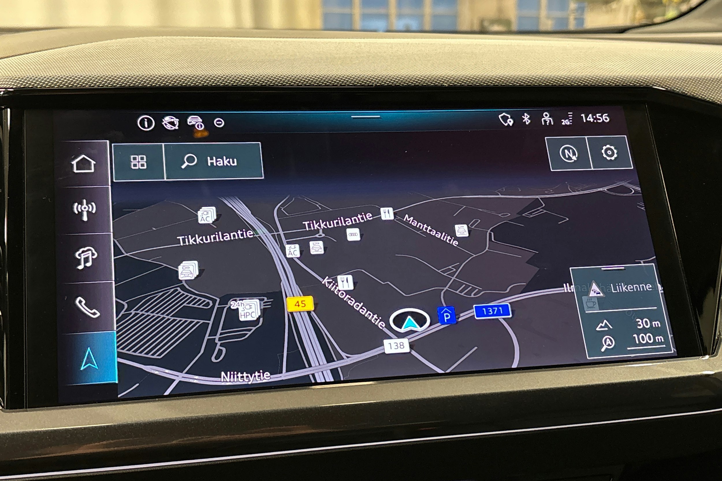 musta Audi Q4 e-tron 2025 kuva 26.