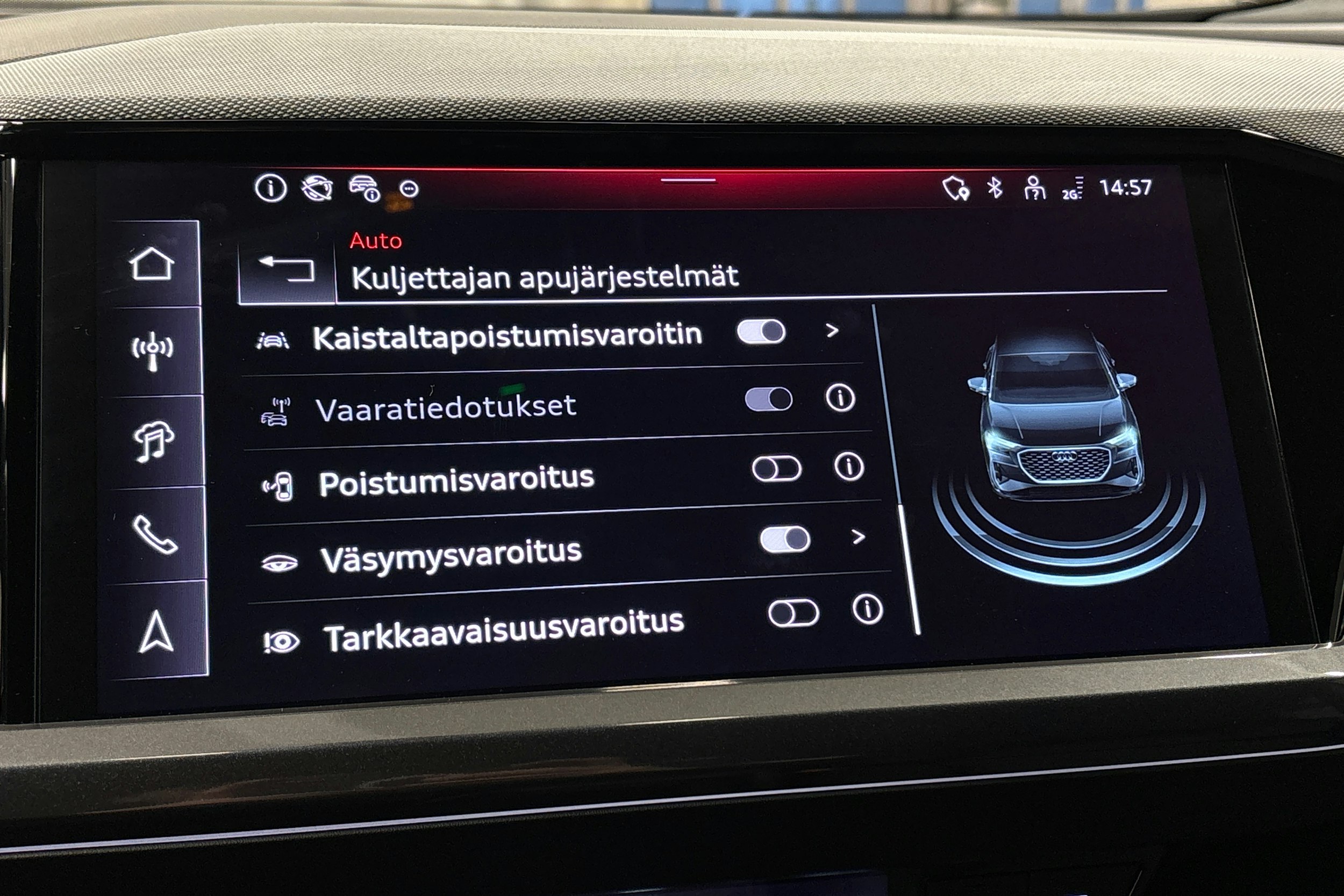 musta Audi Q4 e-tron 2025 kuva 31.