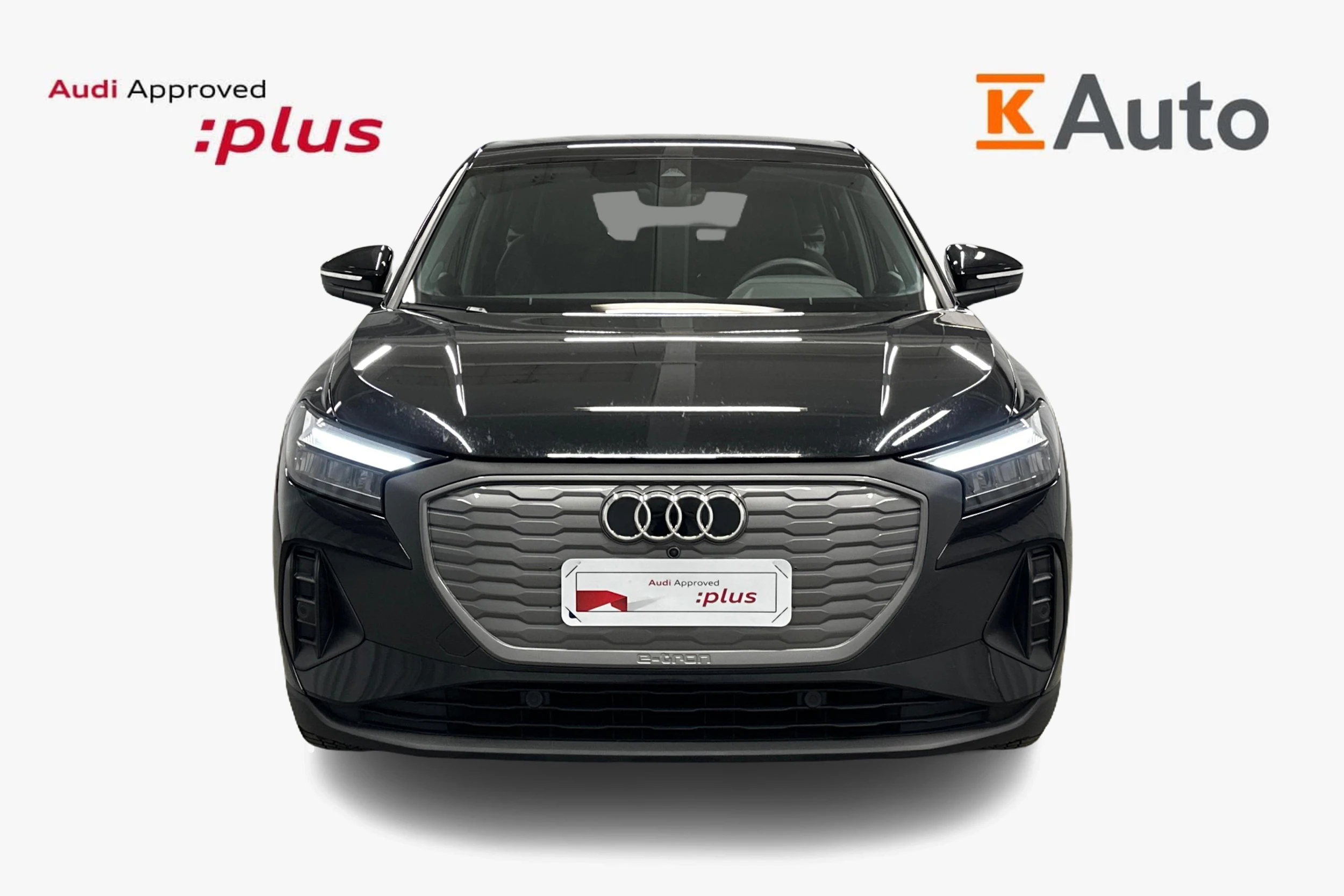 musta Audi Q4 e-tron 2025 kuva 4.