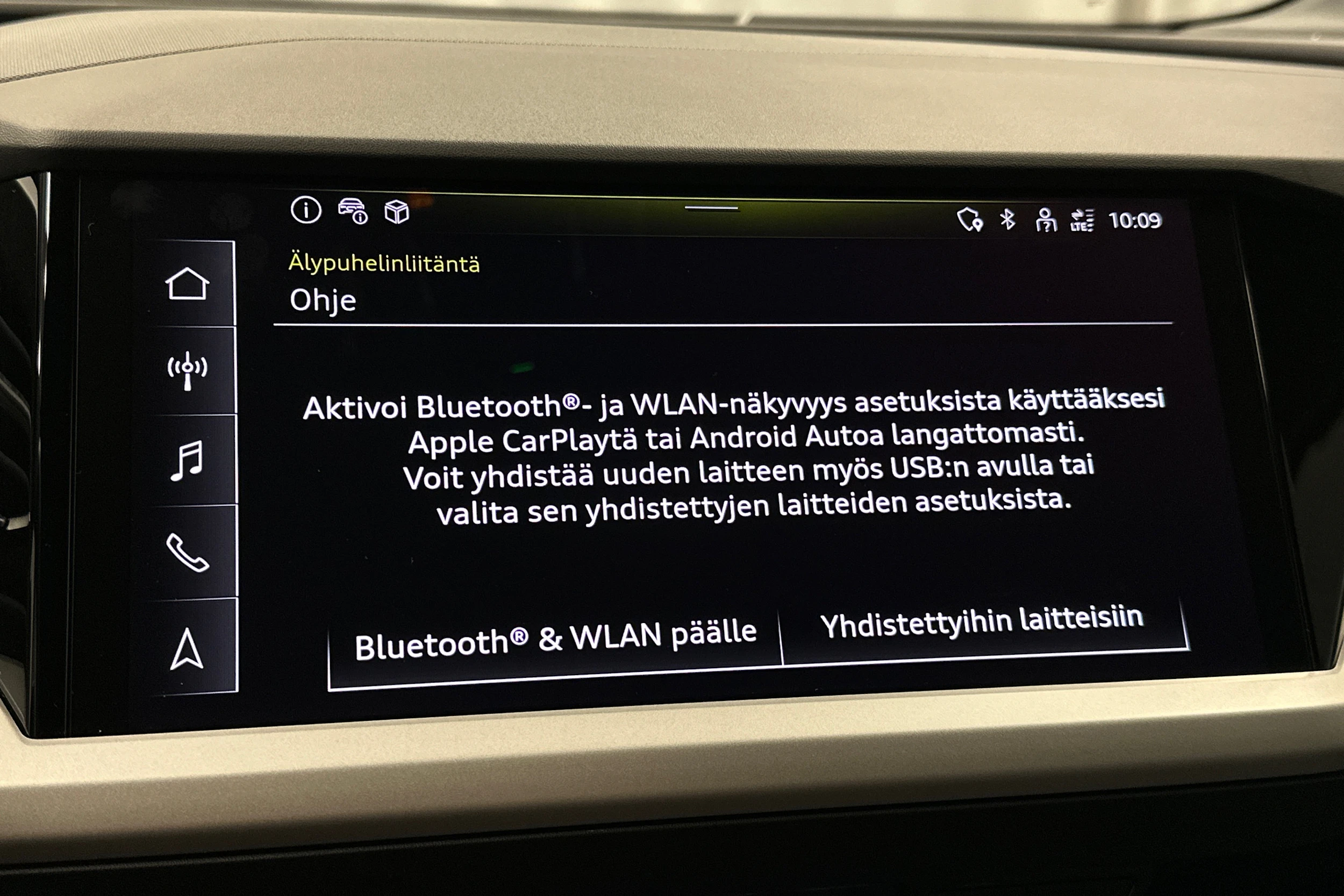 musta Audi Q4 e-tron 2025 kuva 23.