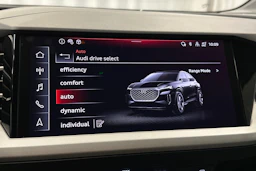 musta Audi Q4 e-tron 2025 kuva 26.