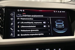 musta Audi Q4 e-tron 2025 kuva 27.