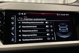 musta Audi Q4 e-tron 2025 kuva 29.