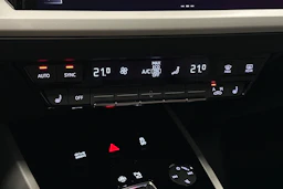 musta Audi Q4 e-tron 2025 kuva 31.
