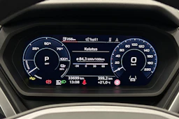 harmaa Audi Q4 e-tron 2025 kuva 13.