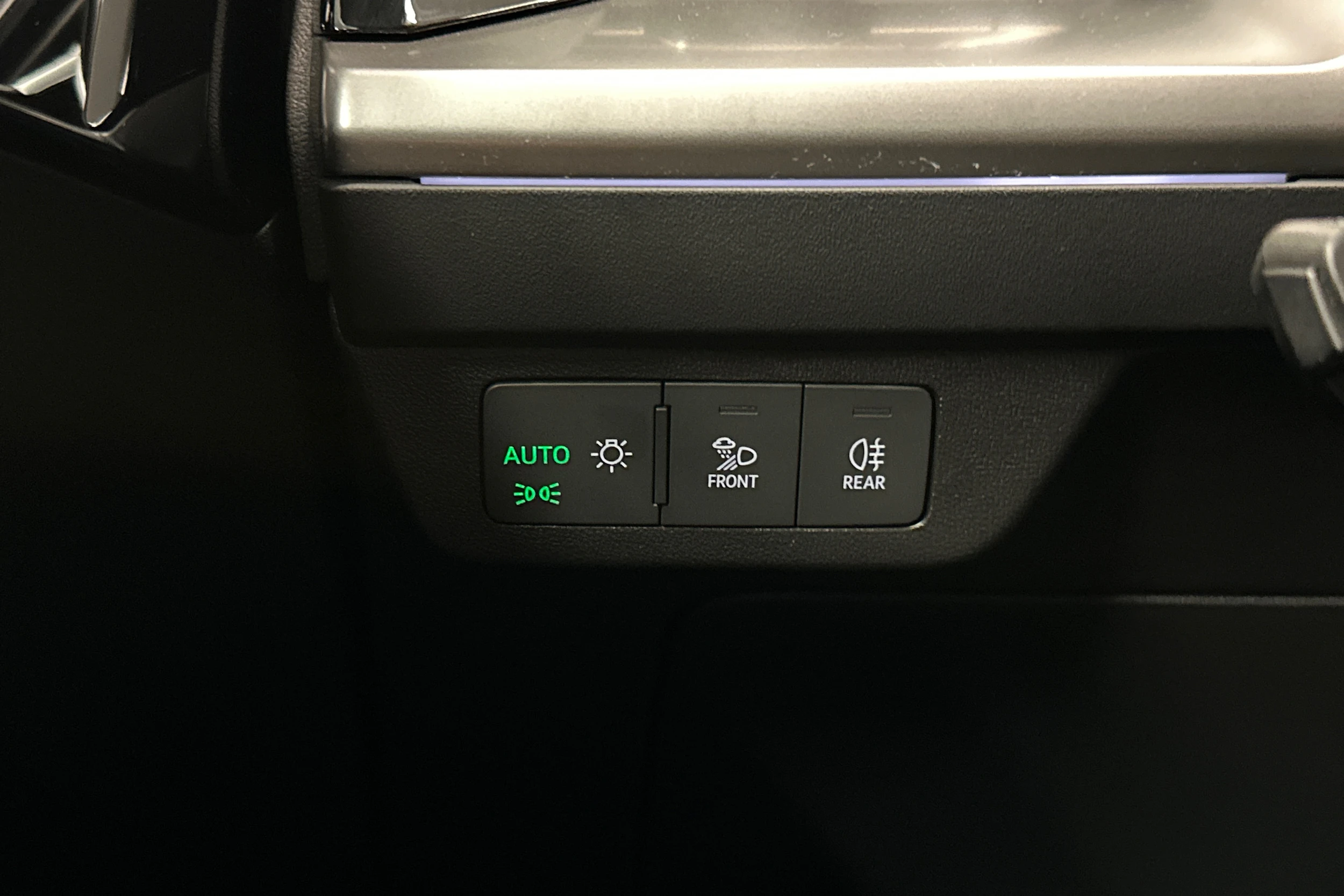 harmaa Audi Q4 e-tron 2025 kuva 14.