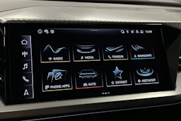 harmaa Audi Q4 e-tron 2025 kuva 17.