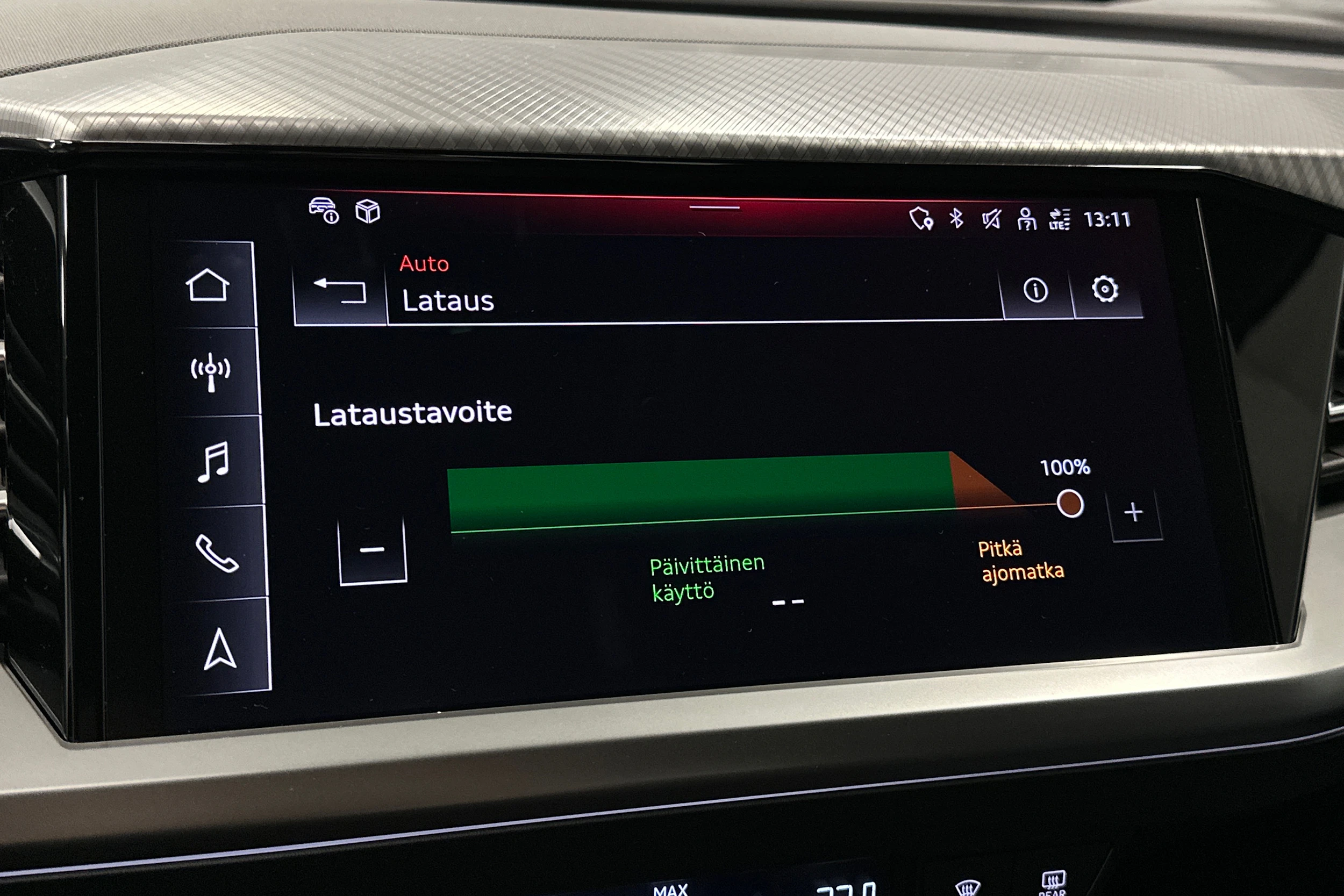 harmaa Audi Q4 e-tron 2025 kuva 25.