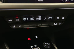 harmaa Audi Q4 e-tron 2025 kuva 30.