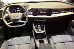 musta Audi Q4 e-tron 2025 kuva 7.