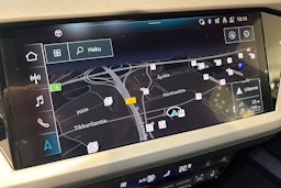 musta Audi Q4 e-tron 2025 kuva 11.