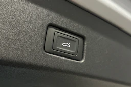 hopea Audi Q4 e-tron 2025 kuva 12.
