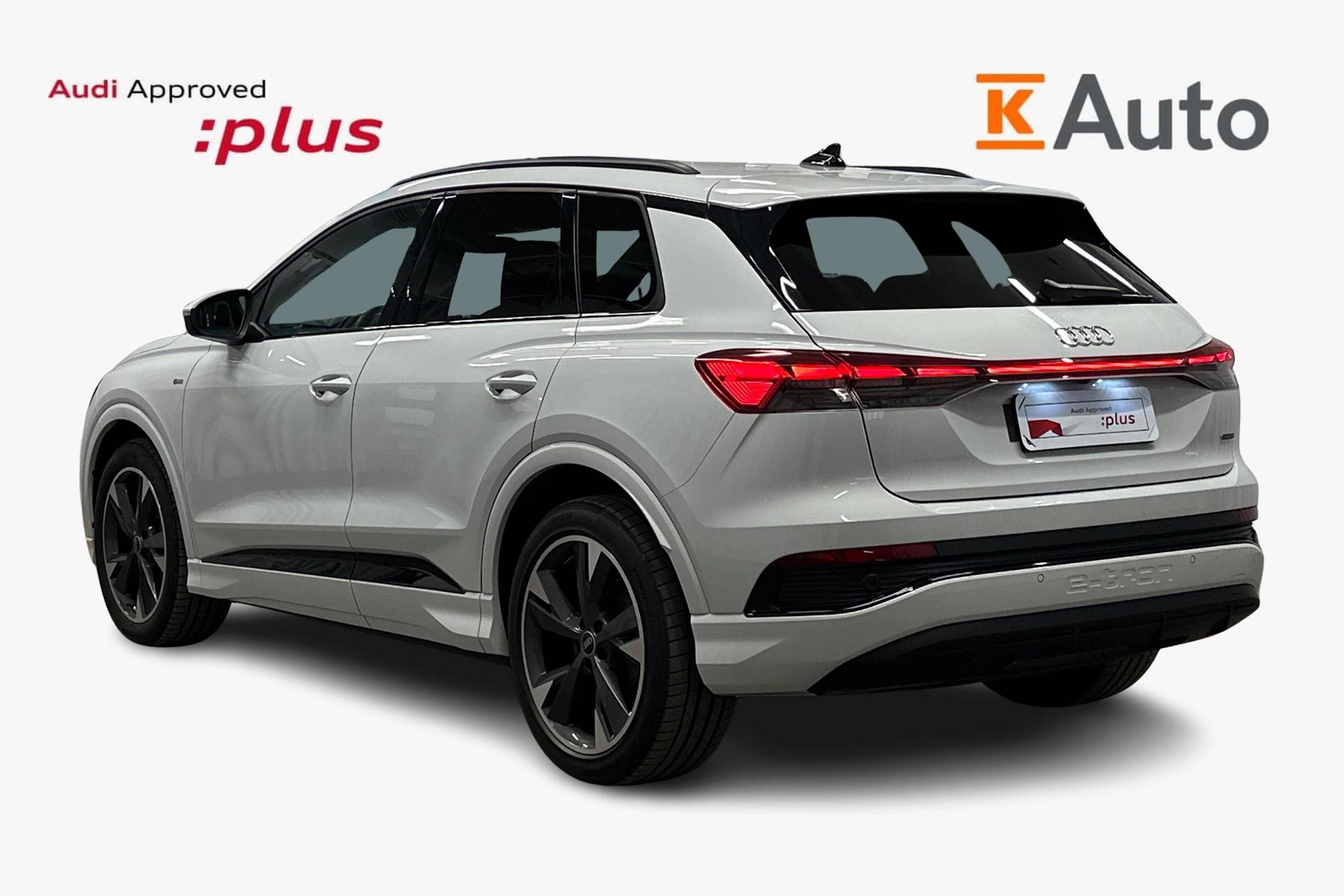 valkoinen Audi Q4 e-tron 2025 kuva 2.