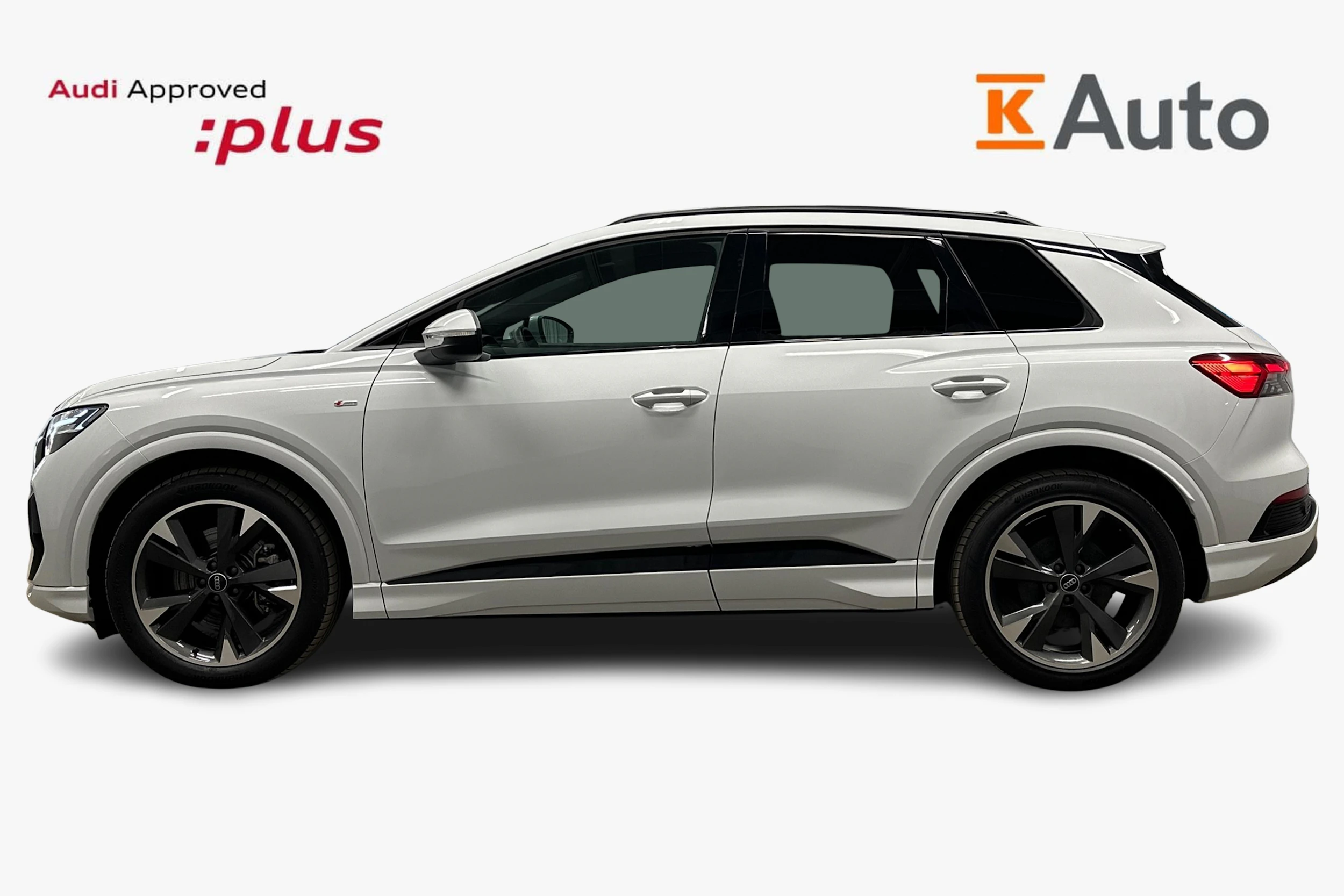 valkoinen Audi Q4 e-tron 2025 kuva 5.
