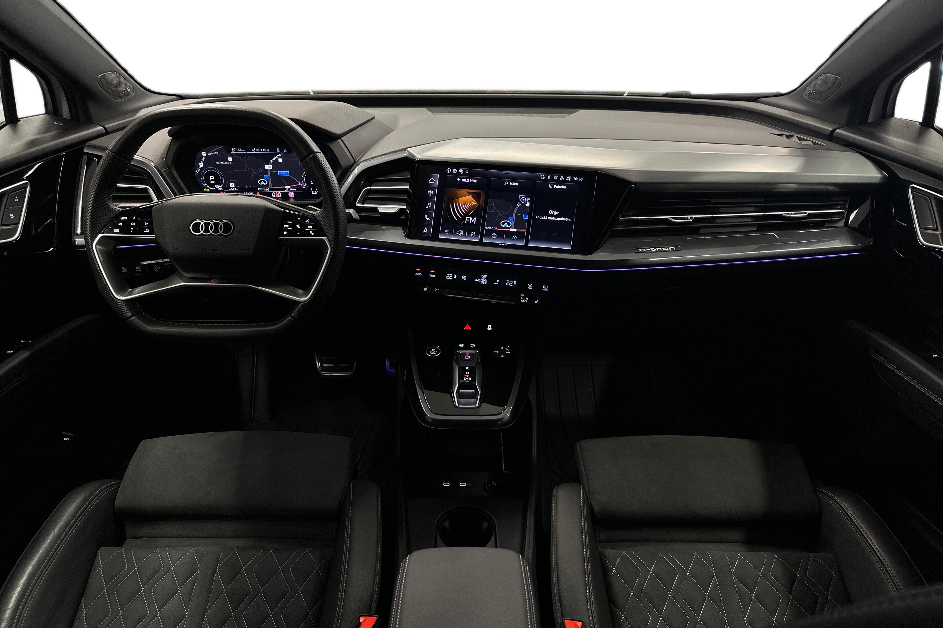 Audi Q4 e-tron 45 e-tron quattro S line 2025, bild 7/35
