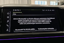 valkoinen Audi Q4 e-tron 2025 kuva 24.