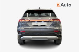 met. harmaa Audi Q4 e-tron 2025 kuva 3.
