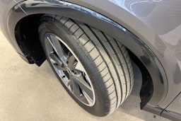 met. harmaa Audi Q4 e-tron 2025 kuva 10.