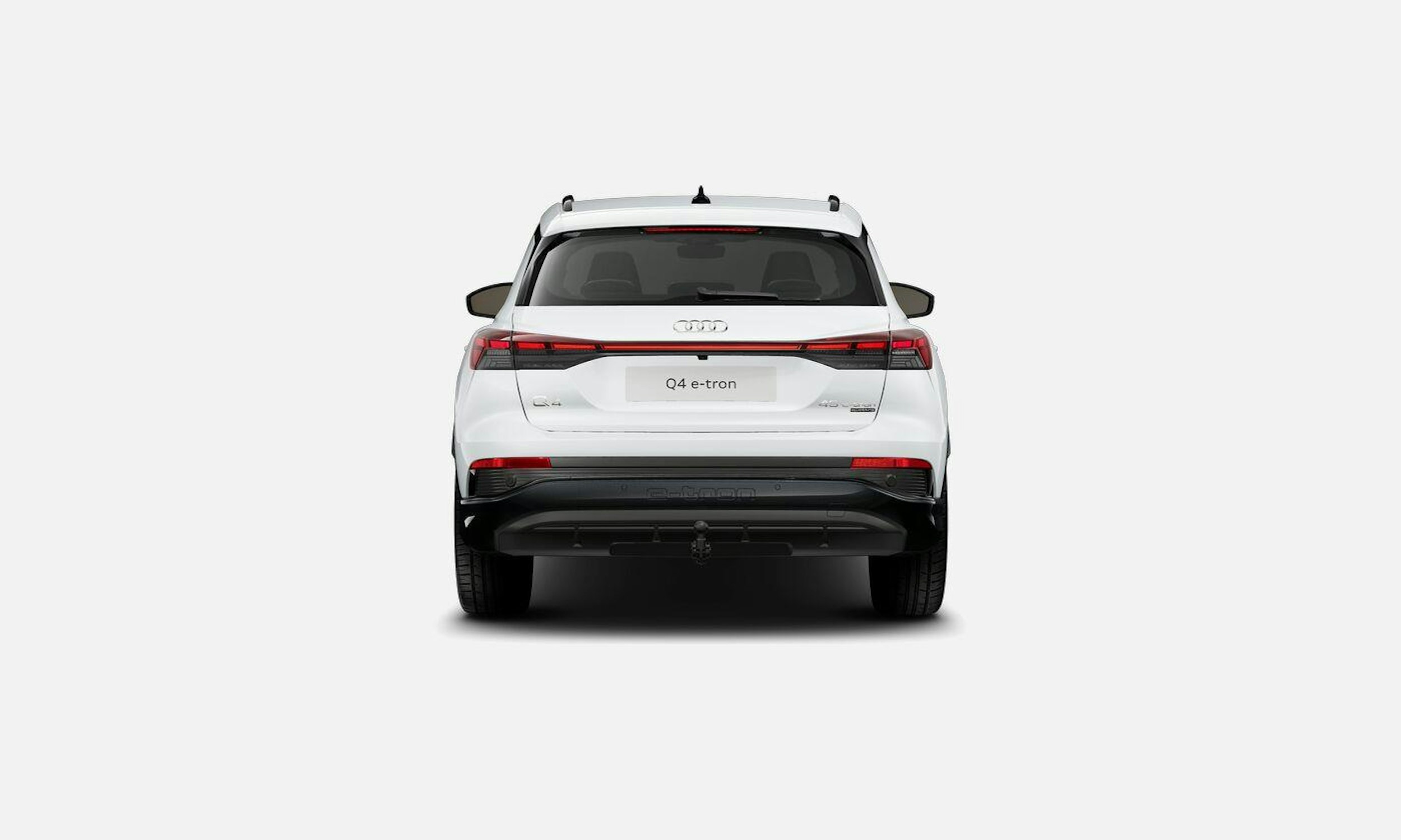 valkoinen Audi Q4 e-tron 2025 kuva 3.